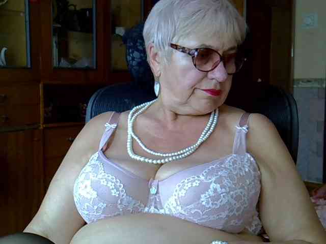 SweetCherry00 webcam