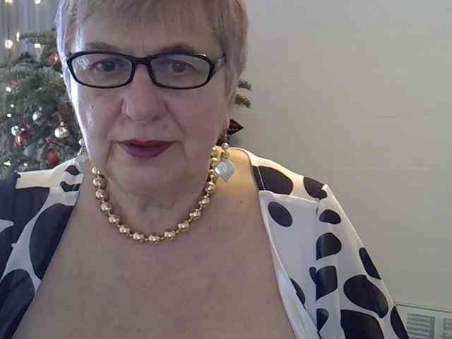 SweetCherry00 webcam