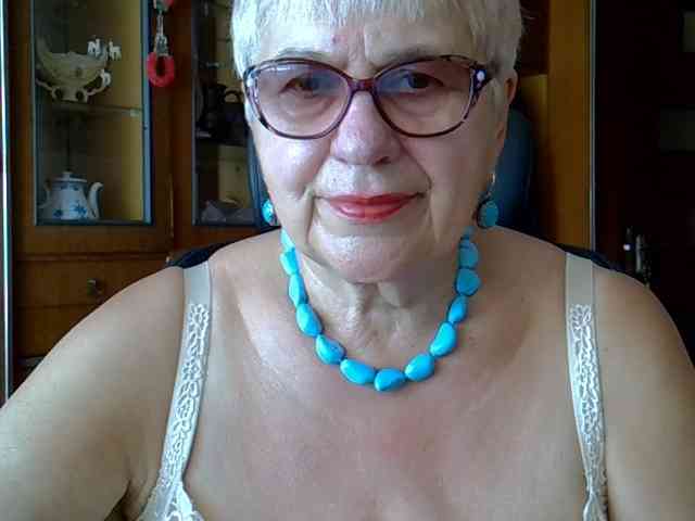 SweetCherry00 webcam