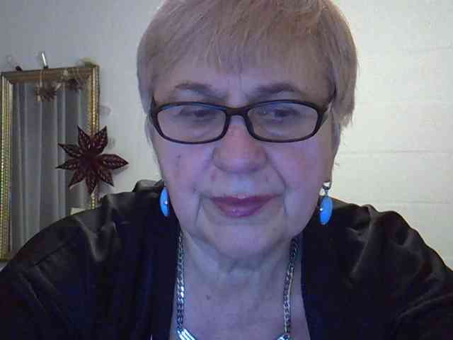 SweetCherry00 webcam