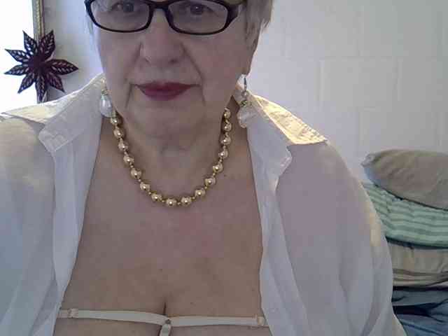 SweetCherry00 webcam