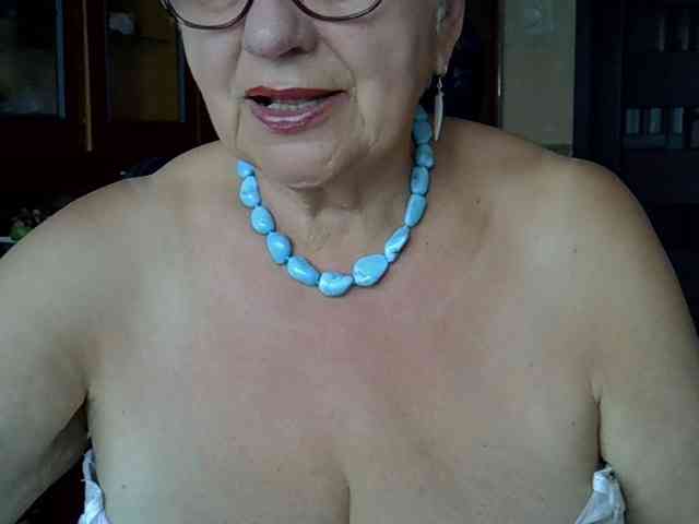SweetCherry00 webcam