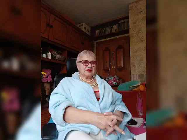 SweetCherry00 webcam