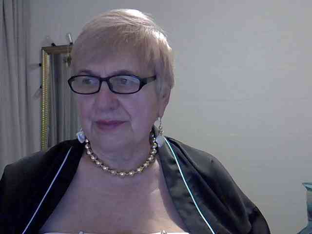 SweetCherry00 webcam