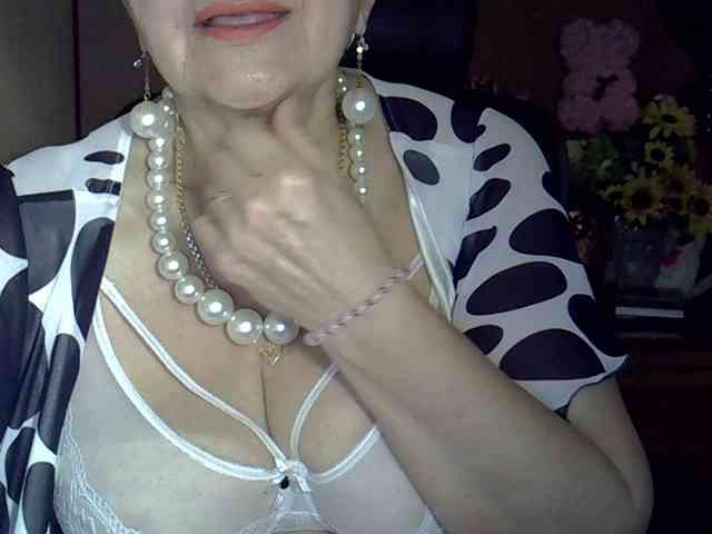 SweetCherry00 webcam