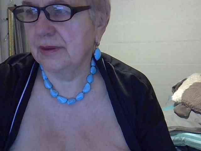 SweetCherry00 webcam