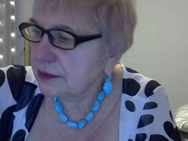 SweetCherry00 webcam