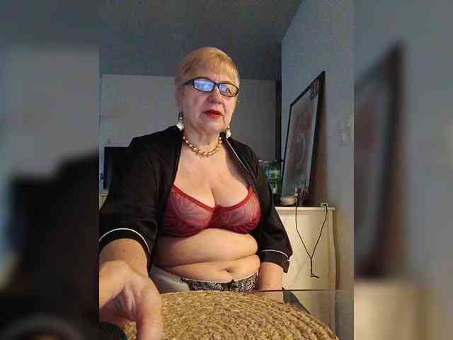 SweetCherry00 webcam