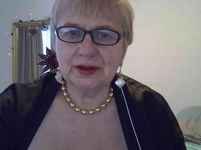 SweetCherry00 webcam