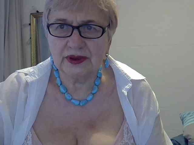 SweetCherry00 webcam