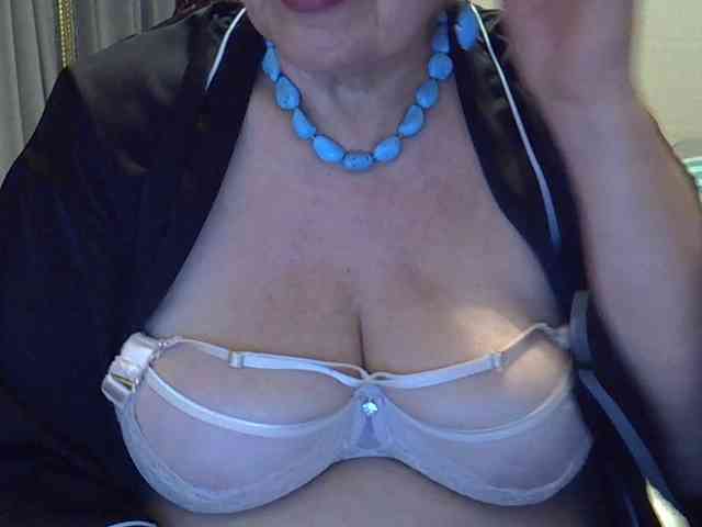 SweetCherry00 webcam