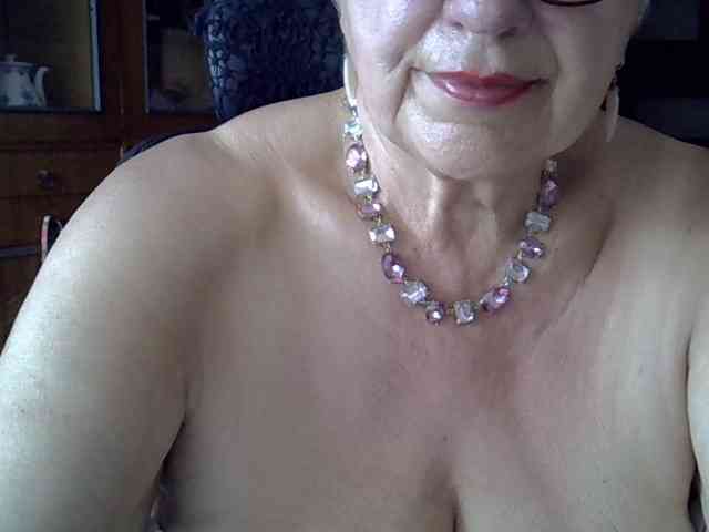 SweetCherry00 webcam