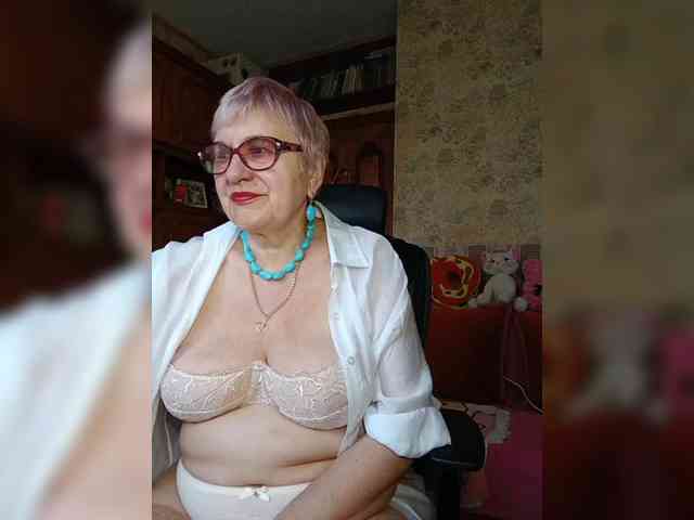 SweetCherry00 webcam