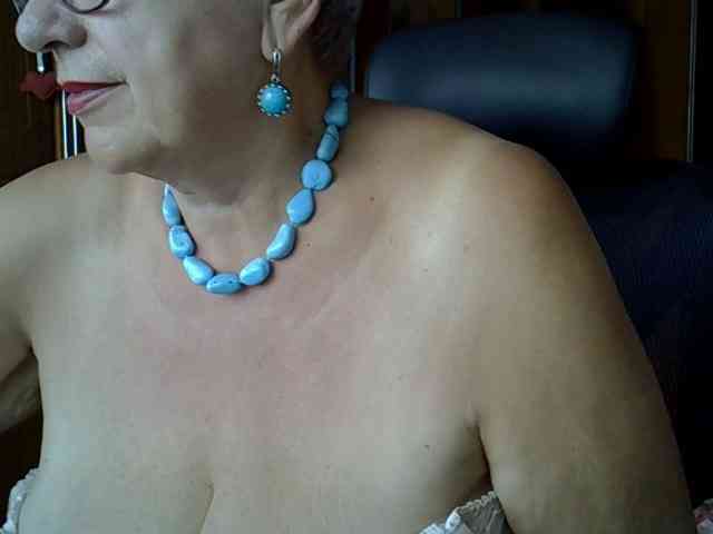 SweetCherry00 webcam