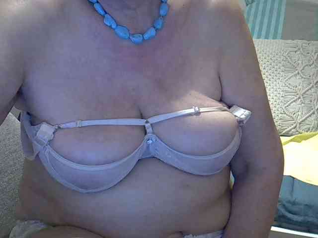SweetCherry00 webcam
