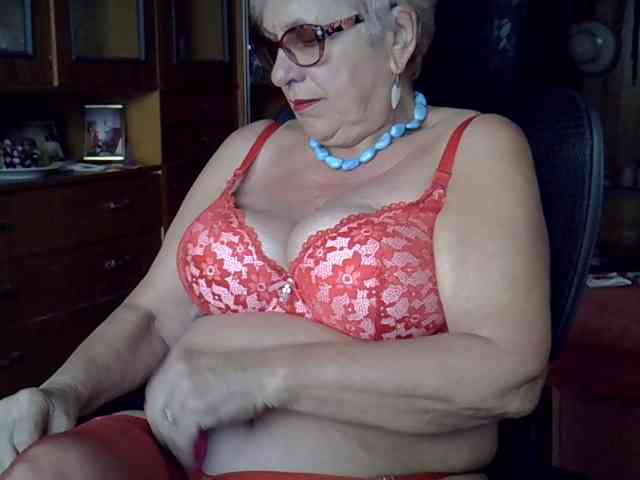 SweetCherry00 webcam