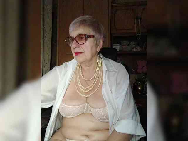 SweetCherry00 webcam