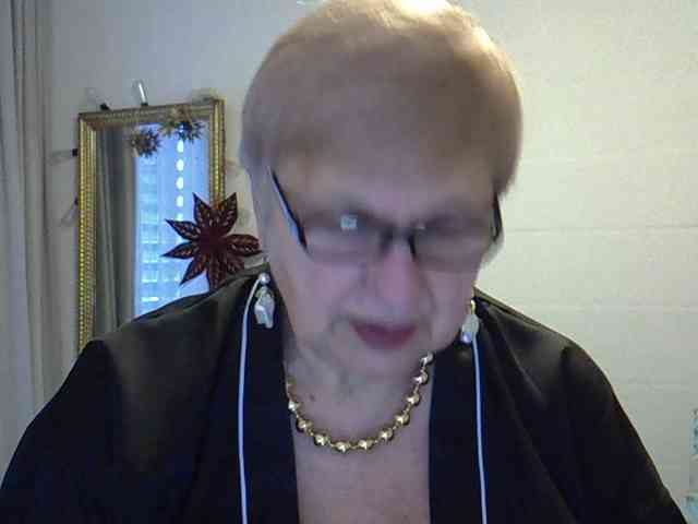 SweetCherry00 webcam