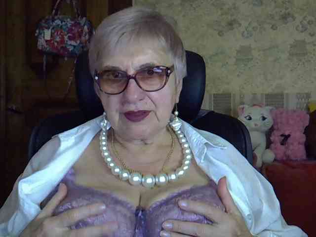 SweetCherry00 webcam