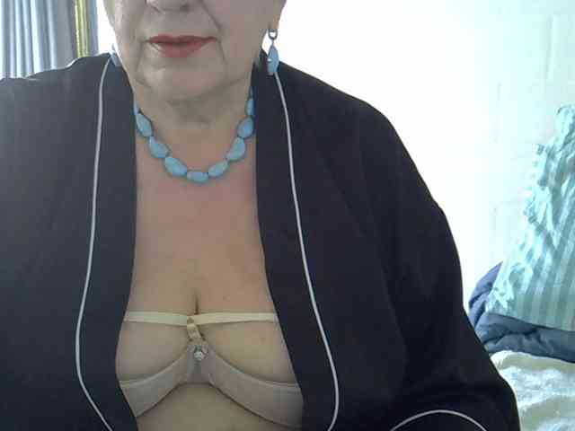 SweetCherry00 webcam