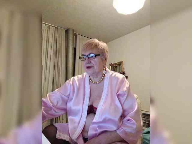 SweetCherry00 webcam