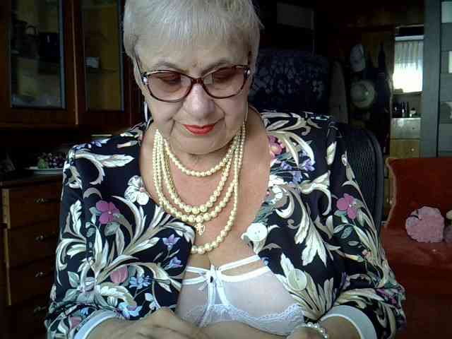 SweetCherry00 webcam
