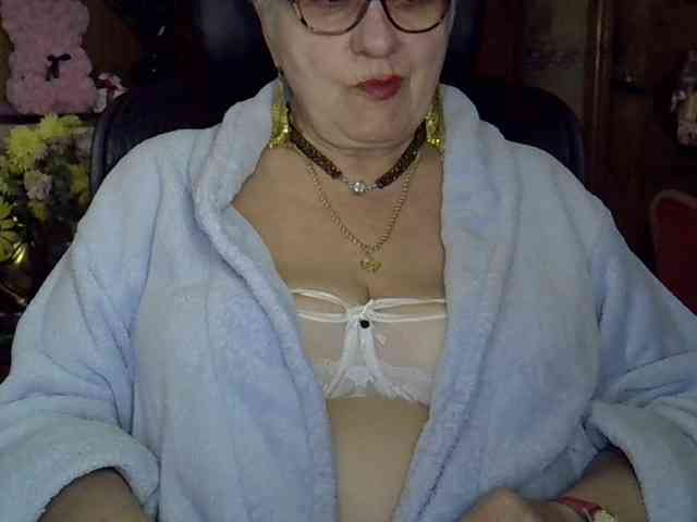 SweetCherry00 webcam