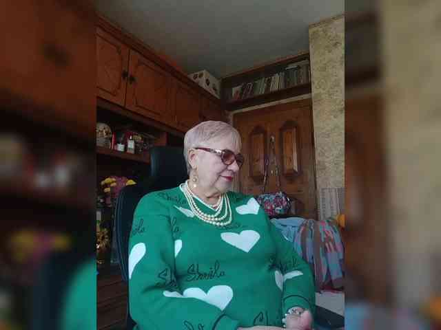 SweetCherry00 webcam