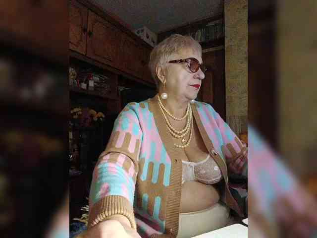 SweetCherry00 webcam
