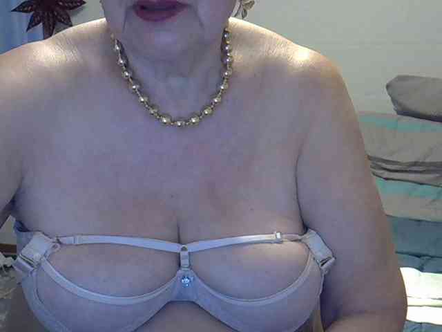 SweetCherry00 webcam