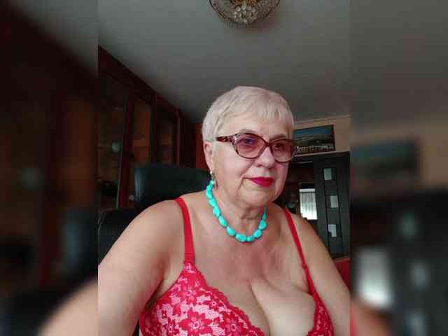 SweetCherry00 webcam