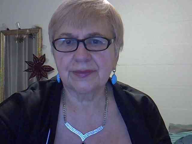 SweetCherry00 webcam