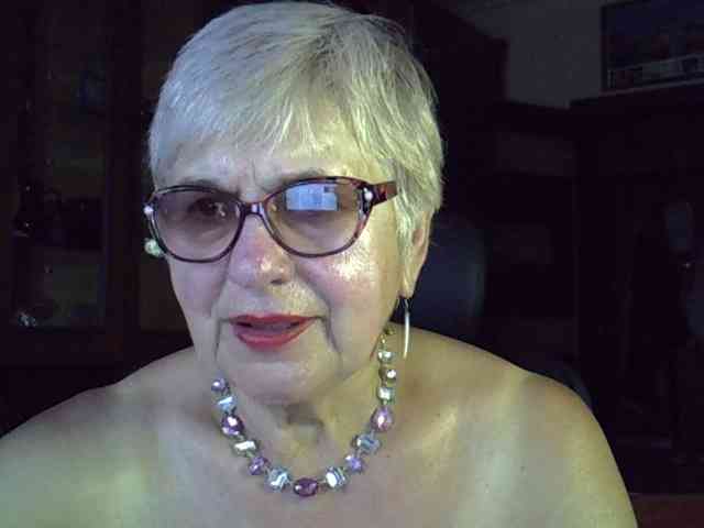 SweetCherry00 webcam
