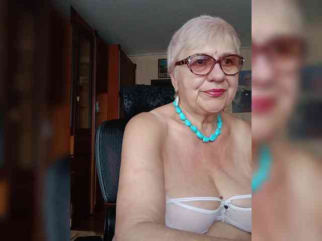 SweetCherry00 webcam