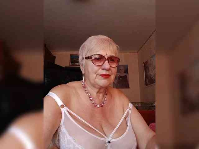 SweetCherry00 webcam