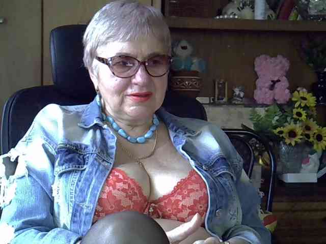 SweetCherry00 webcam