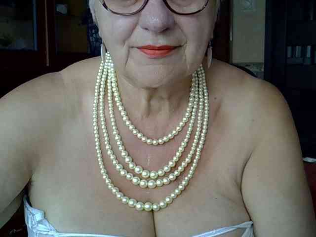 SweetCherry00 webcam