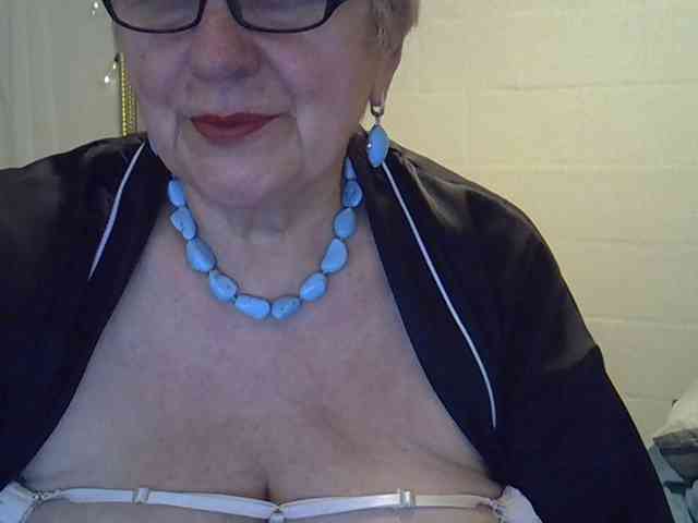 SweetCherry00 webcam