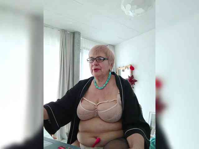 SweetCherry00 webcam