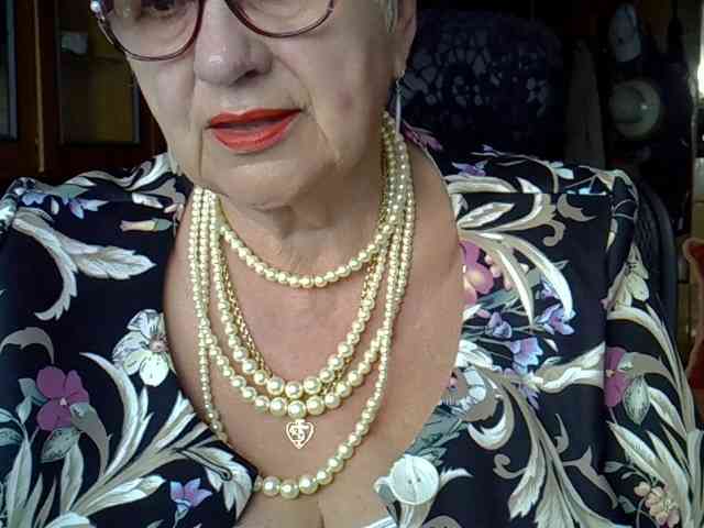 SweetCherry00 webcam