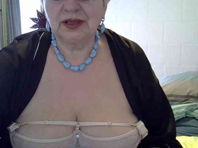 SweetCherry00 SweetCherry00