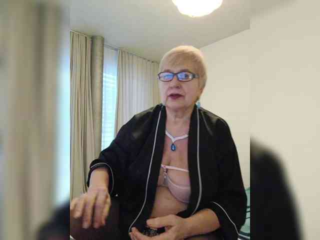 SweetCherry00 webcam