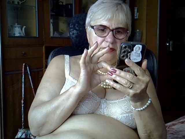 SweetCherry00 webcam