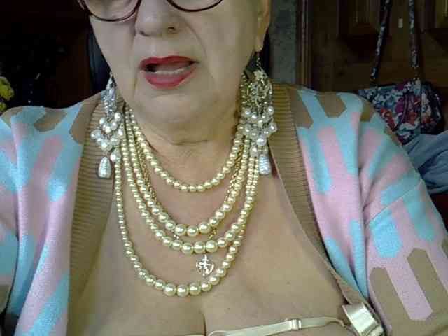 SweetCherry00 webcam