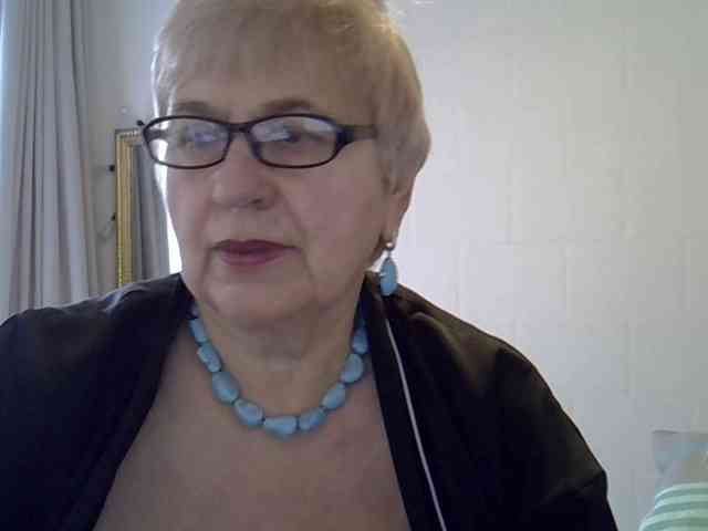 SweetCherry00 webcam