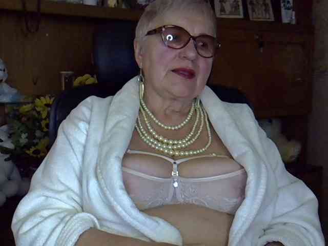 SweetCherry00 webcam