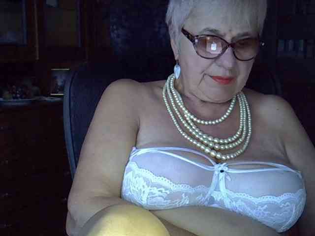 SweetCherry00 webcam