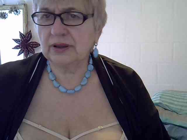 SweetCherry00 webcam