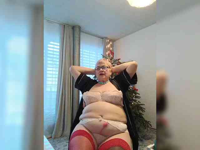 SweetCherry00 webcam