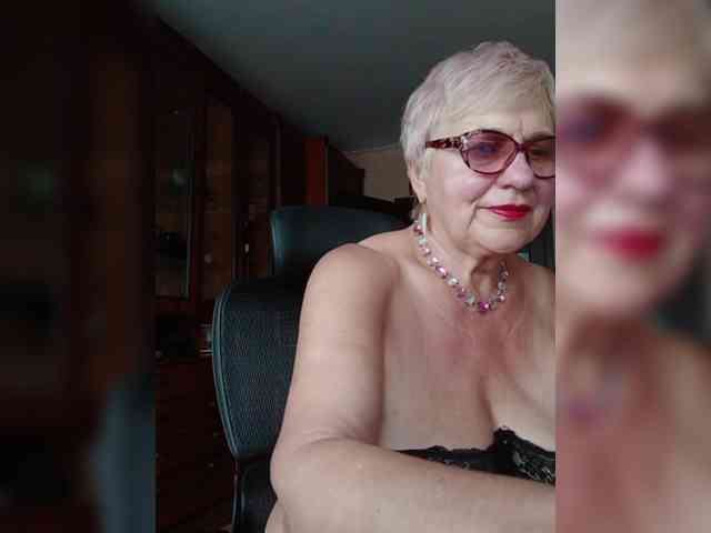 SweetCherry00 webcam